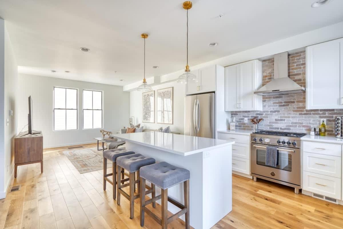 - Custom North Tabor - Gym & Kitchen * Portland