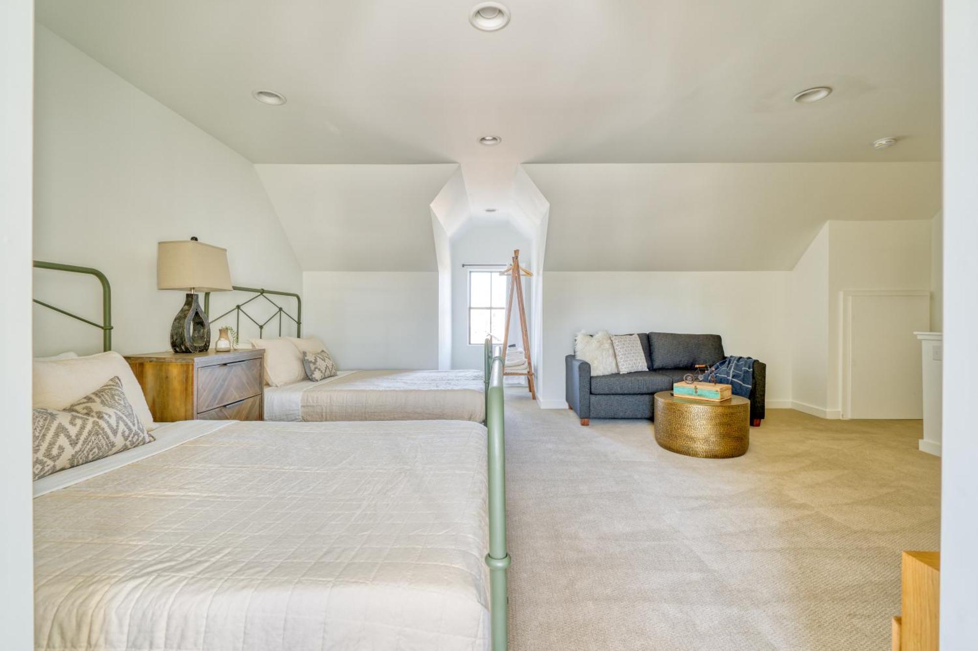 Collection - Custom North Tabor - Gym & Kitchen * Portland