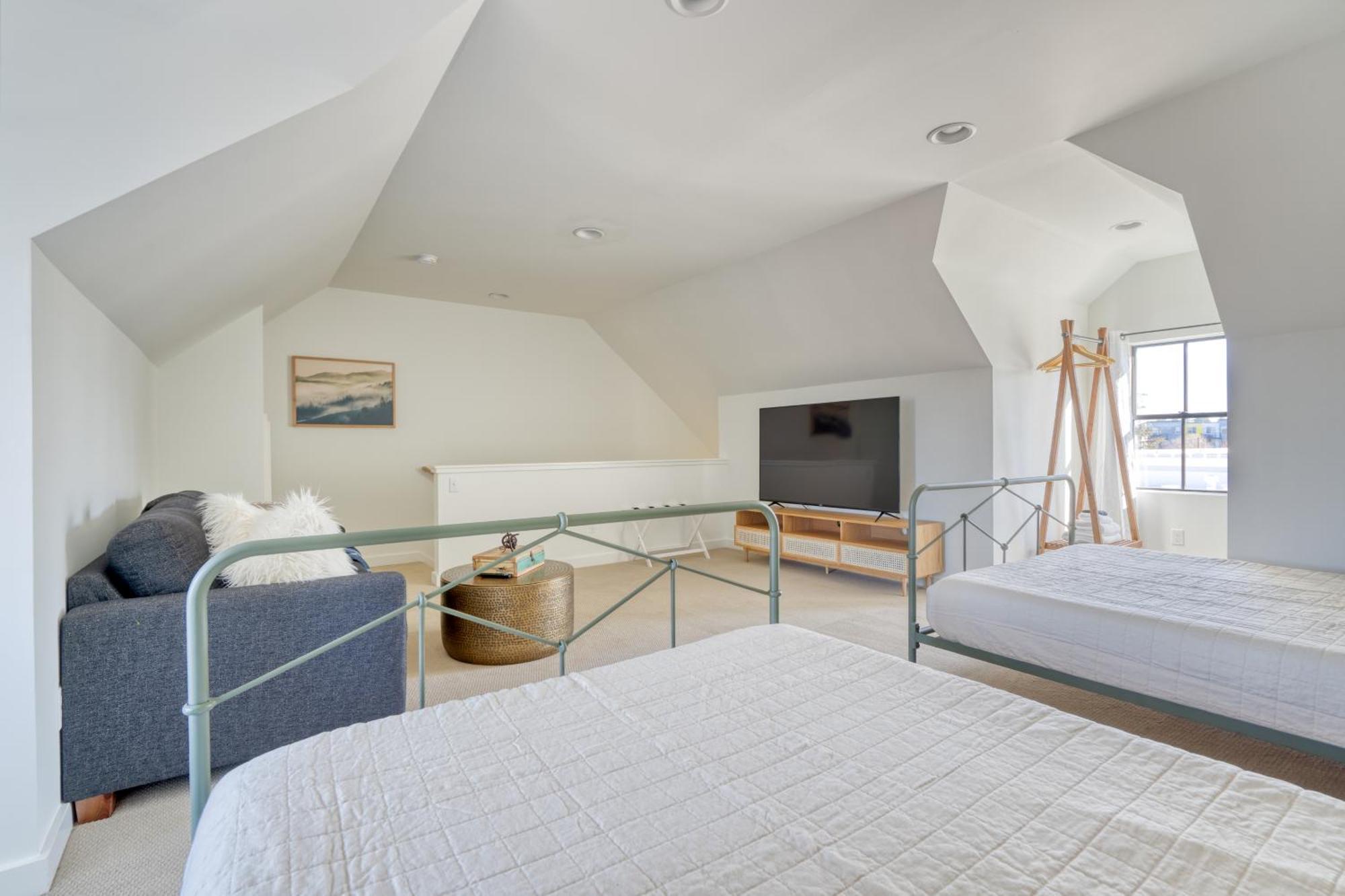 Collection - Custom North Tabor - Gym & Kitchen Portland