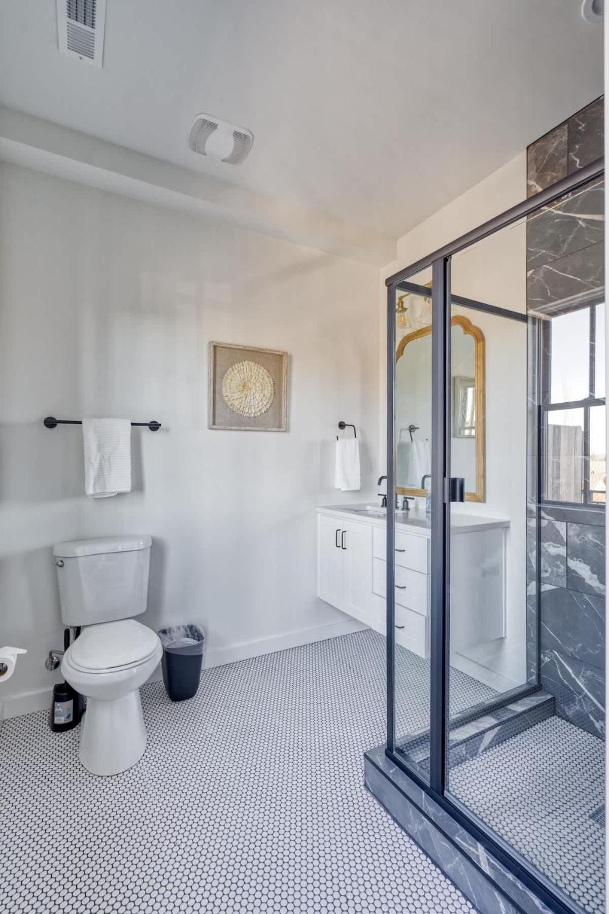 Holiday home - Custom North Tabor - Gym & Kitchen Portland